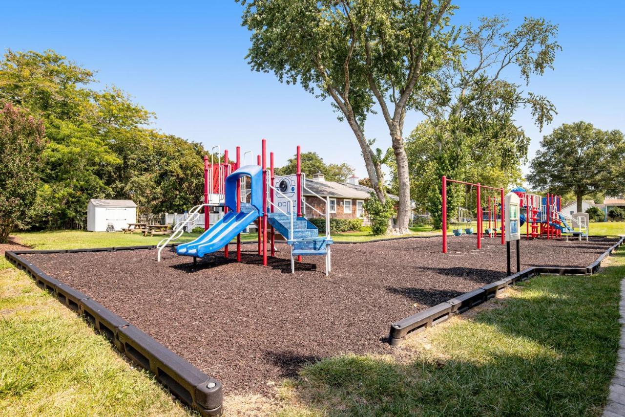 בת'אני ביץ' Bethany West --- 700 South Center Ct מראה חיצוני תמונה