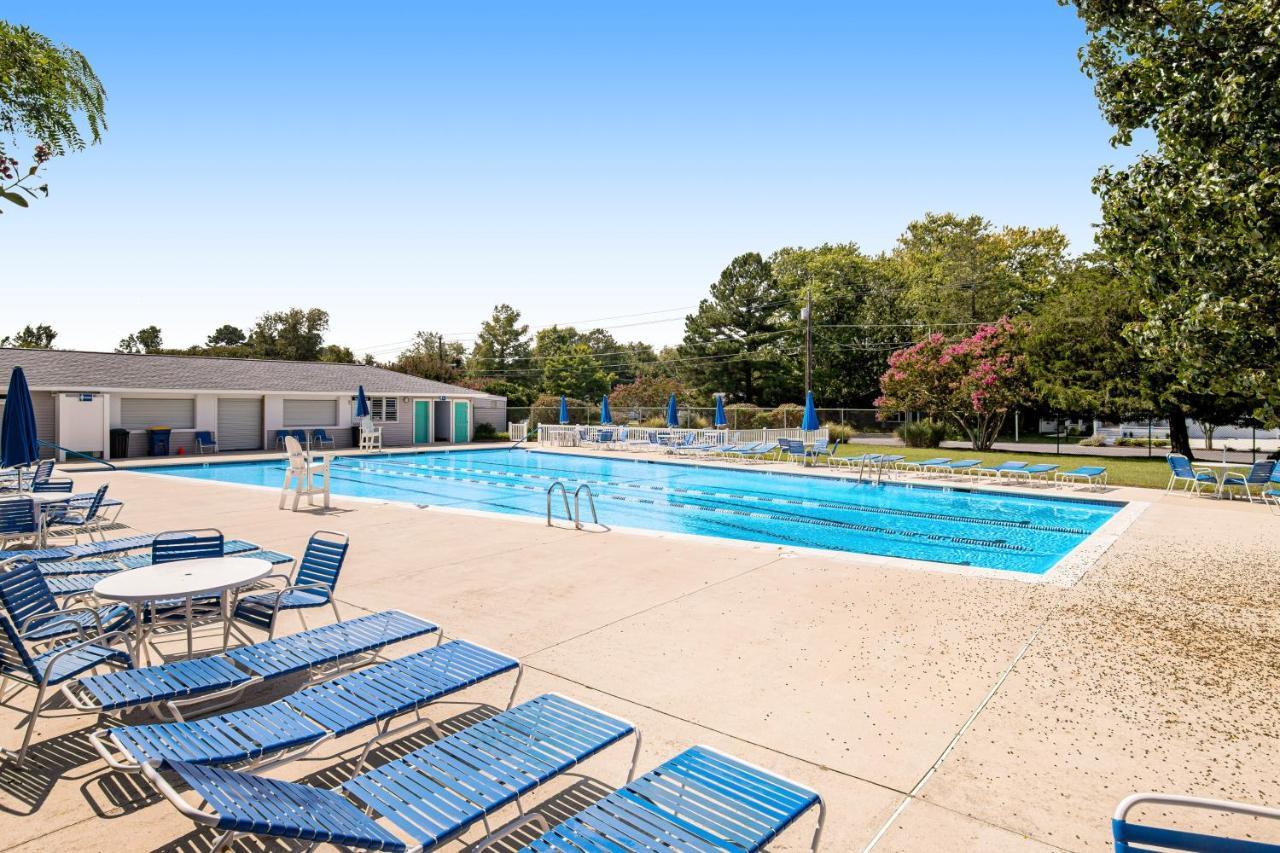 בת'אני ביץ' Bethany West --- 700 South Center Ct מראה חיצוני תמונה